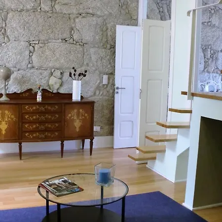 Blue Garden - Charming Townhouse بورتو