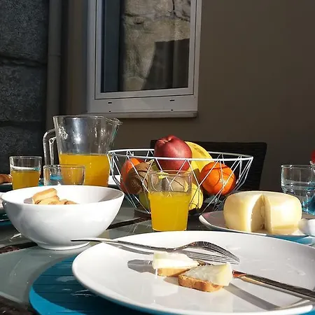 Blue Garden - Charming Townhouse פורטו