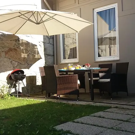 Blue Garden - Charming Townhouse Сasa de vacaciones