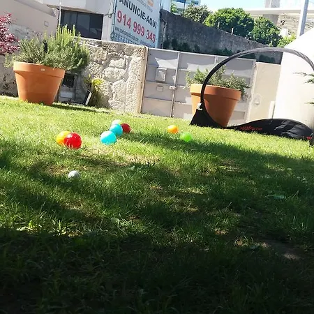 Blue Garden - Charming Townhouse Сasa de vacaciones