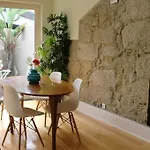 بيت للعطل Blue Garden - Charming Townhouse *