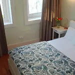 Blue Garden - Charming Townhouse بيت للعطل